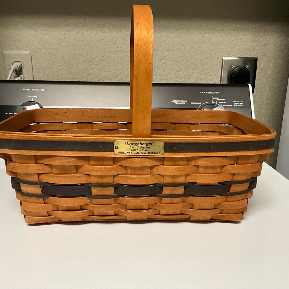 Longaberger OriginalEaster Basket.